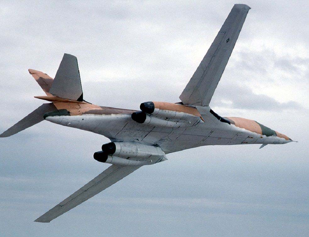 Руски авион са 14 војника нестао је с радара у Сирији изнад Средоземног мора